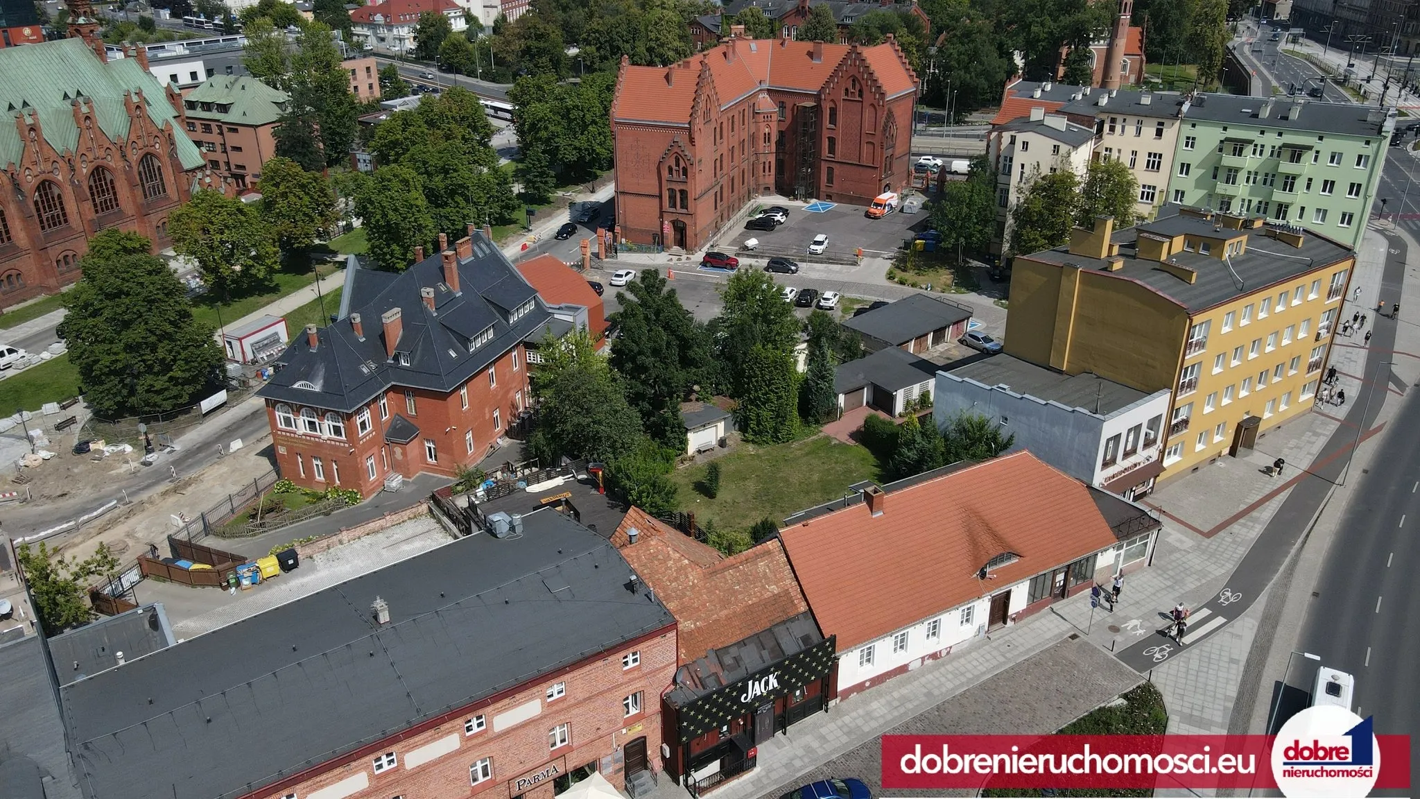 Wolnostojący 309.00 m²